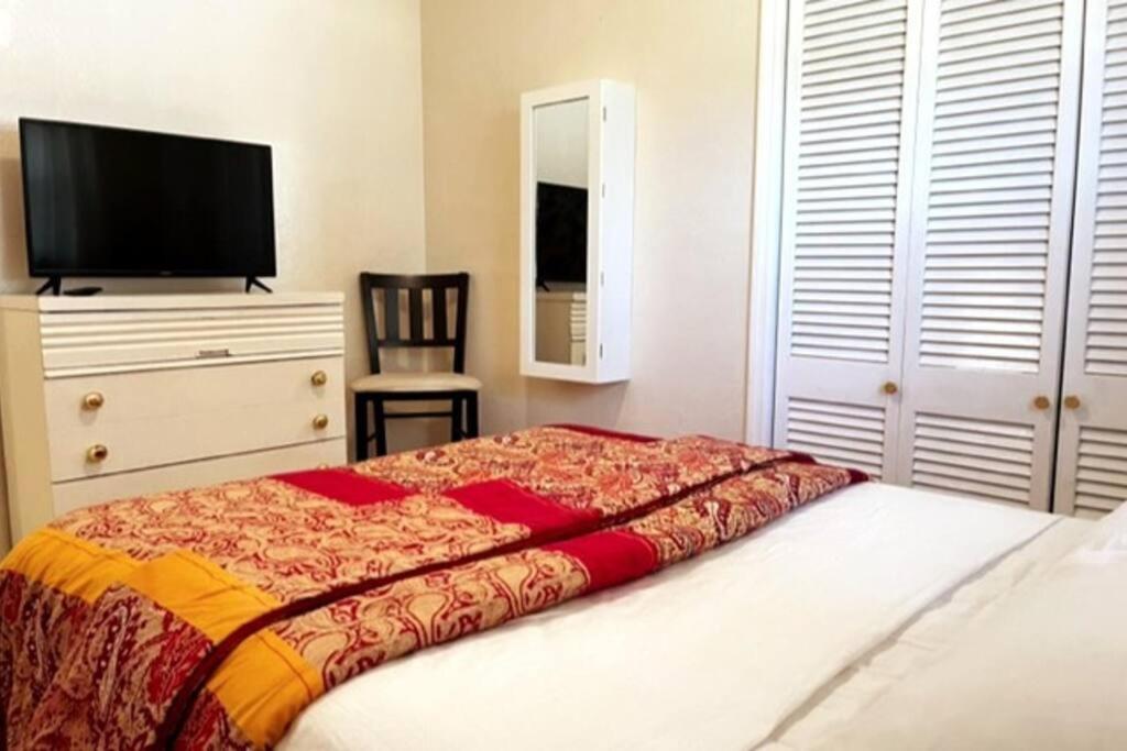 House Close To Downtown, Airport, Raymond James Stadium, And Many More Places Tampa Dış mekan fotoğraf